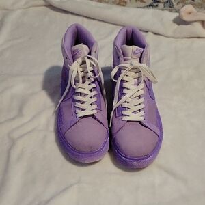Nike Mens Lavender High-Top Sneakers